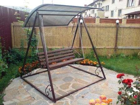 Детские качели своими руками: из дерева, из металла