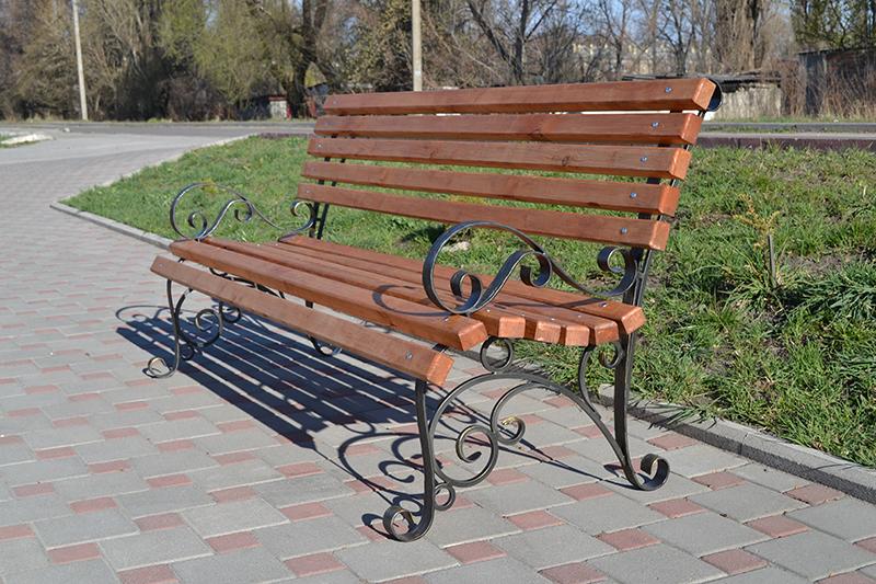 Скамейка из профильной трубы своими руками: чертежи, фото