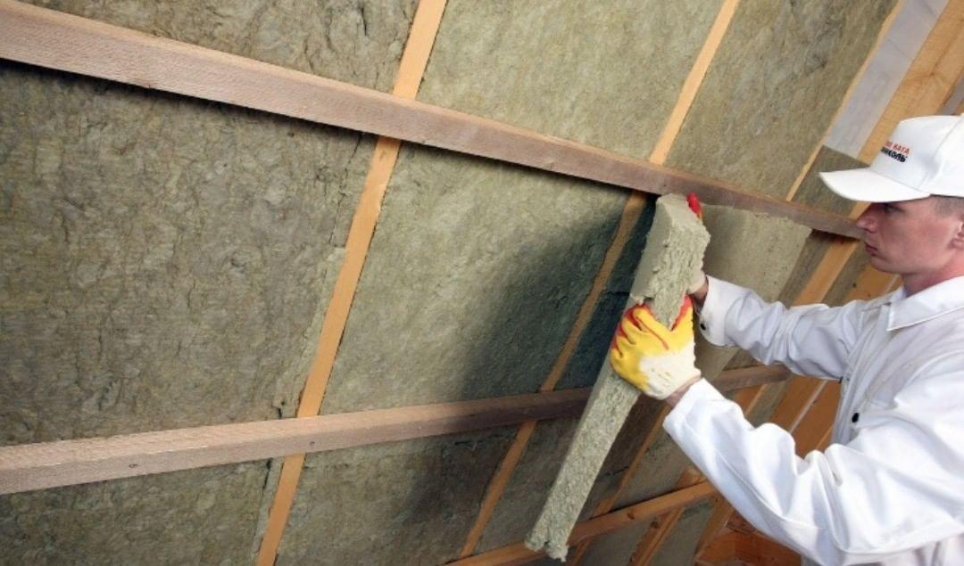 () Утепление мансарды изнутри, если крыша уже покрыта: пошаговая инструкция